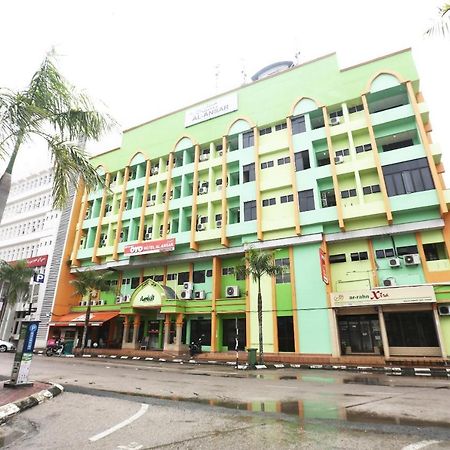 Oyo 89489 Al Ansar Hotel Kota Bharu Buitenkant foto