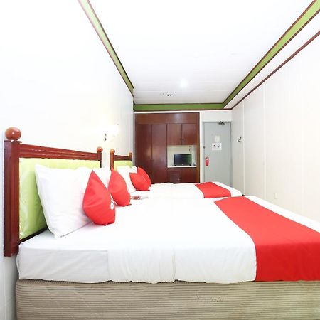 Oyo 89489 Al Ansar Hotel Kota Bharu Buitenkant foto