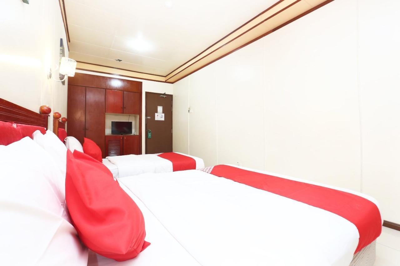 Oyo 89489 Al Ansar Hotel Kota Bharu Buitenkant foto