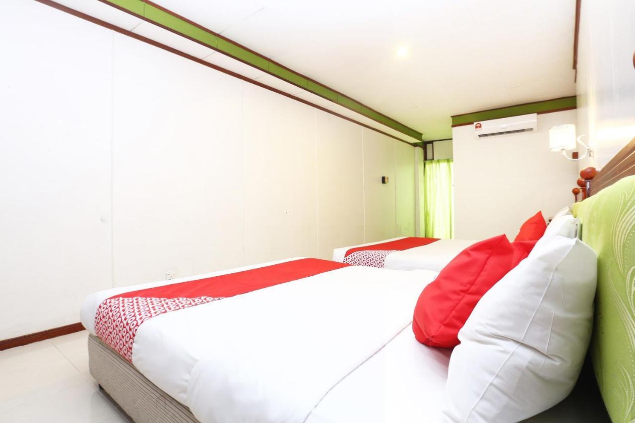 Oyo 89489 Al Ansar Hotel Kota Bharu Buitenkant foto