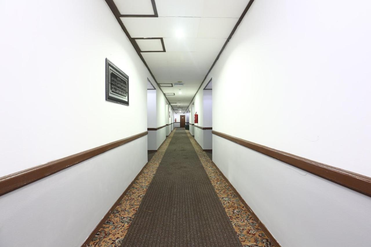 Oyo 89489 Al Ansar Hotel Kota Bharu Buitenkant foto