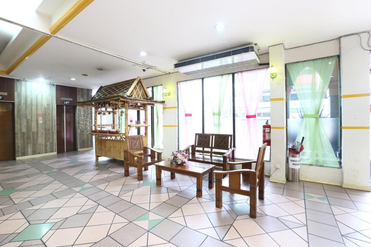 Oyo 89489 Al Ansar Hotel Kota Bharu Buitenkant foto